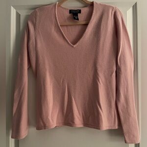 NY&CO v-neck sweater